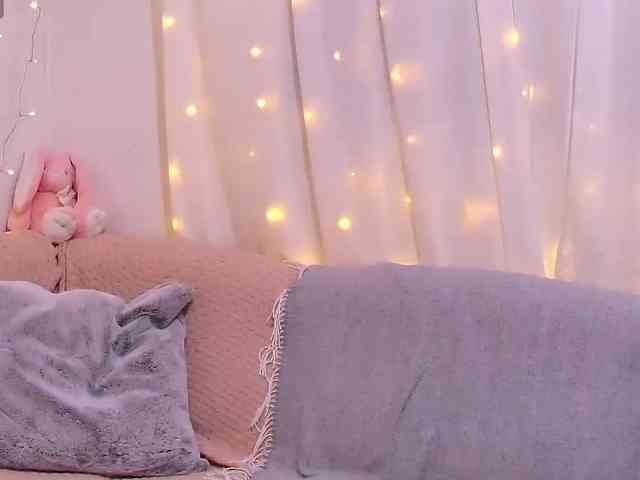 Miss_Milka webcam
