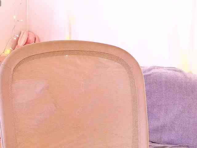 Miss_Milka webcam