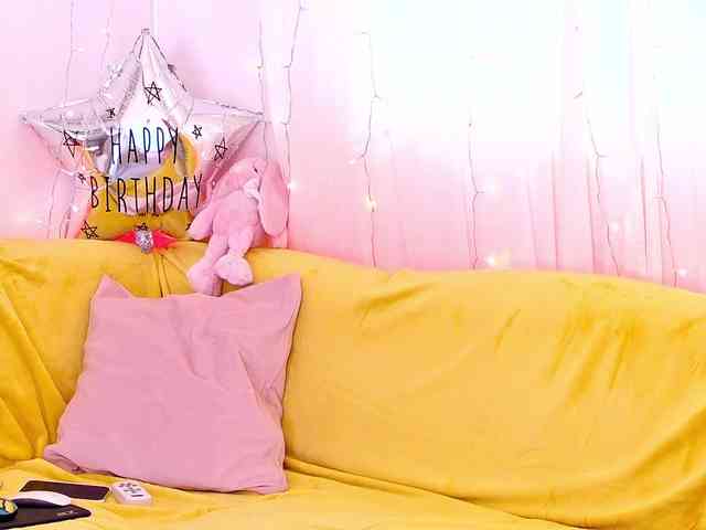 Miss_Milka webcam