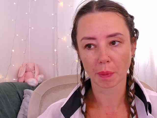 Miss_Milka webcam