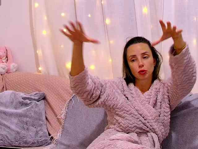 Miss_Milka webcam