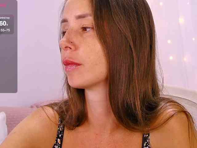 Miss_Milka webcam