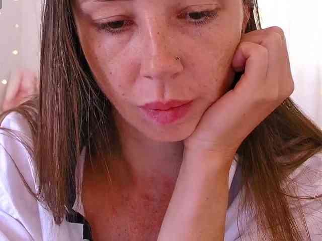 Miss_Milka webcam