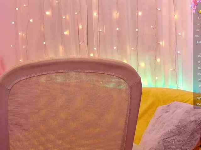 Miss_Milka webcam