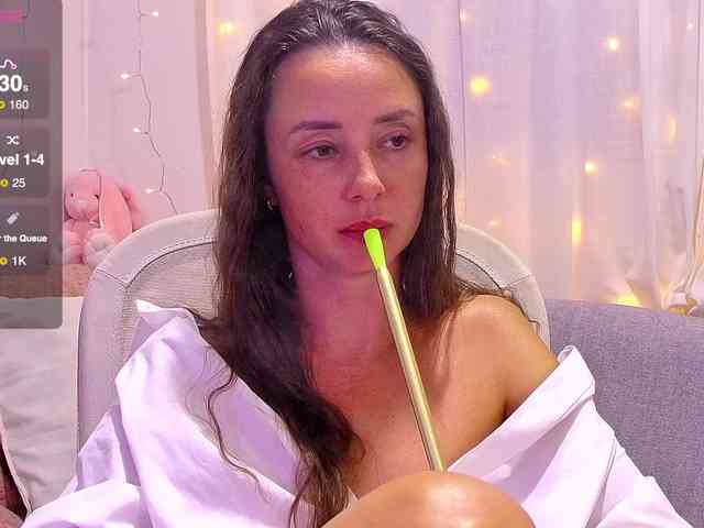 Miss_Milka webcam