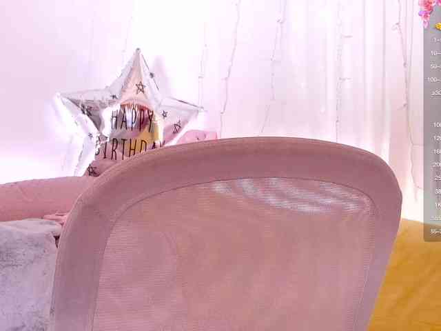 Miss_Milka webcam