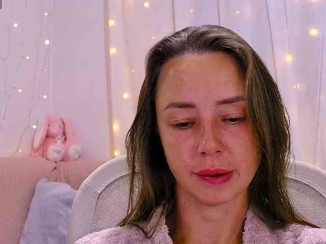 Miss_Milka webcam