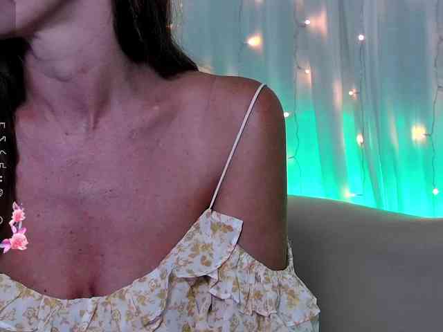 Miss_Milka webcam