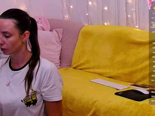 Miss_Milka webcam