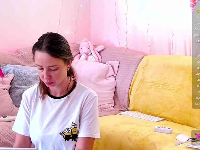 Miss_Milka webcam