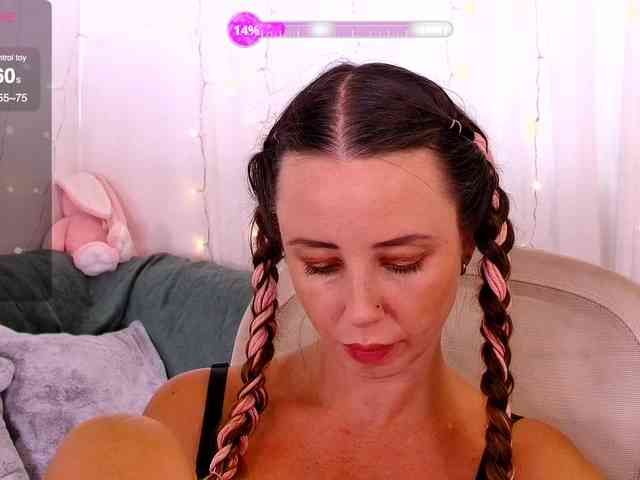 Miss_Milka webcam