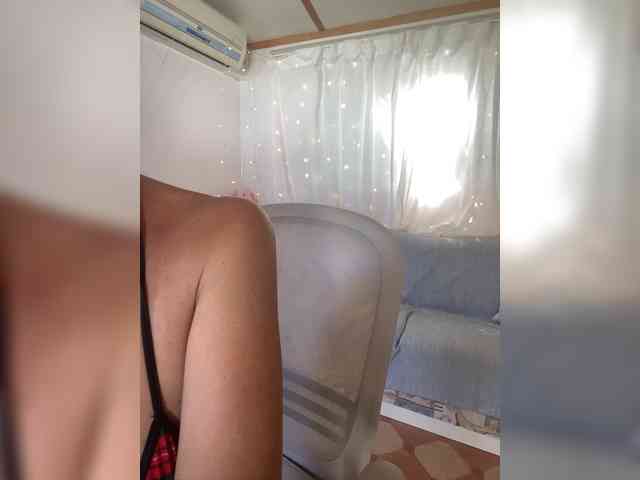 Miss_Milka webcam