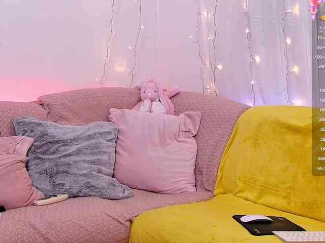 Miss_Milka webcam