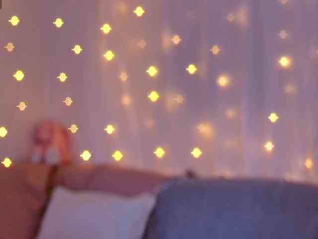 Miss_Milka webcam