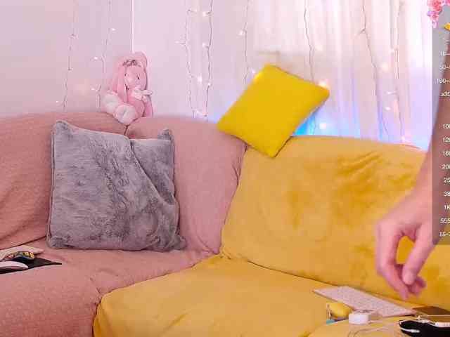Miss_Milka webcam