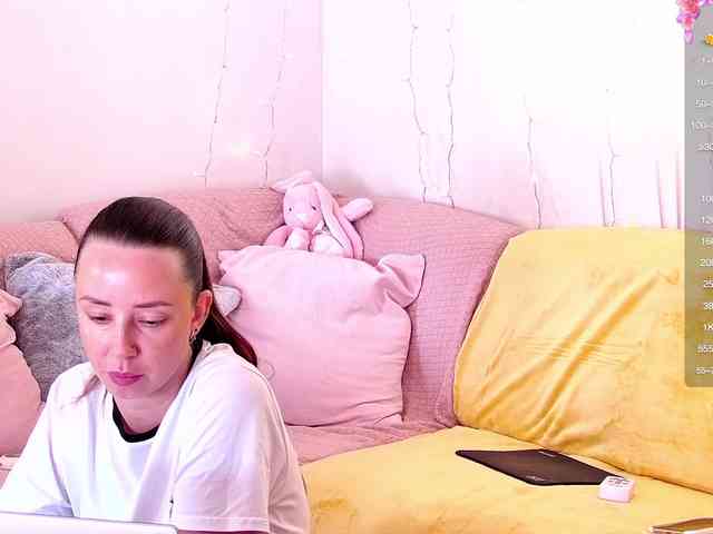 Miss_Milka webcam