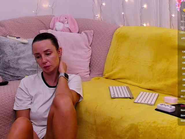 Miss_Milka webcam
