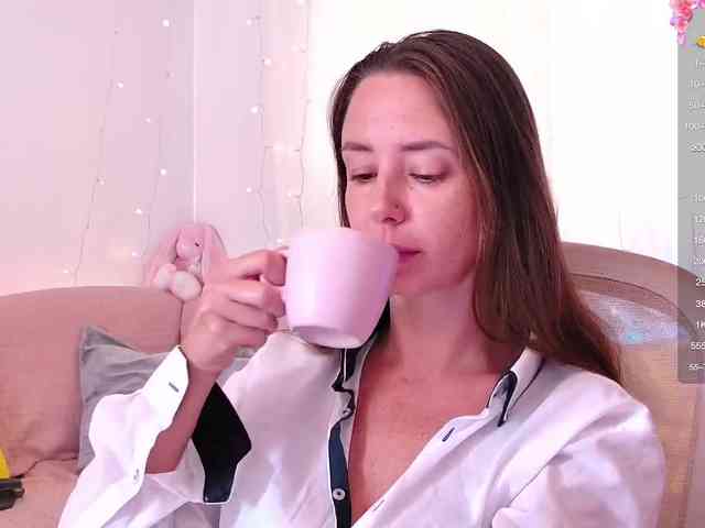 Miss_Milka webcam
