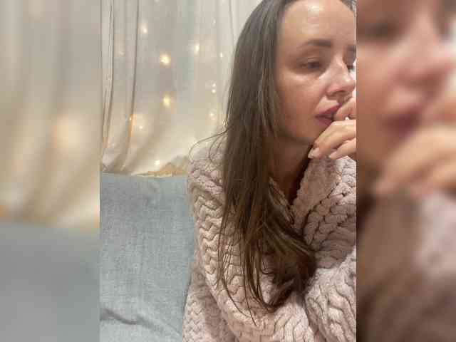 Miss_Milka webcam