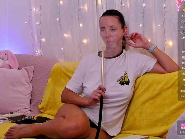 Miss_Milka webcam