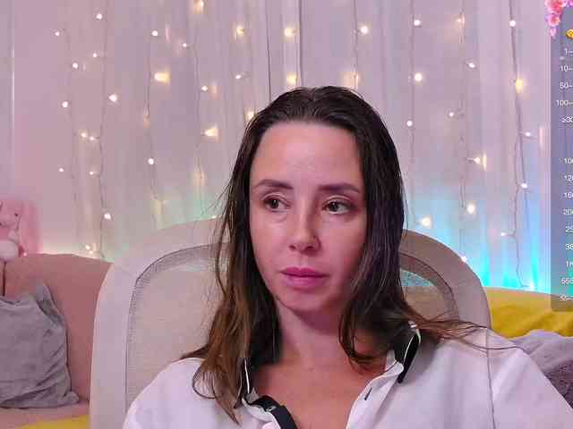Miss_Milka webcam