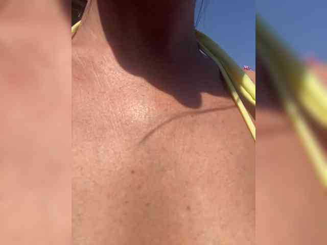 Miss_Milka webcam