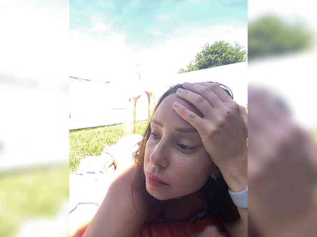 Miss_Milka webcam