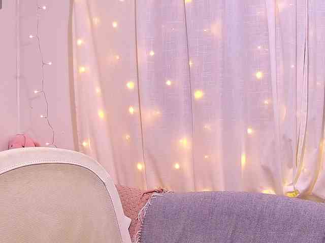 Miss_Milka webcam