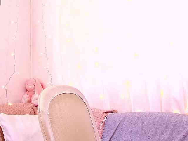 Miss_Milka webcam