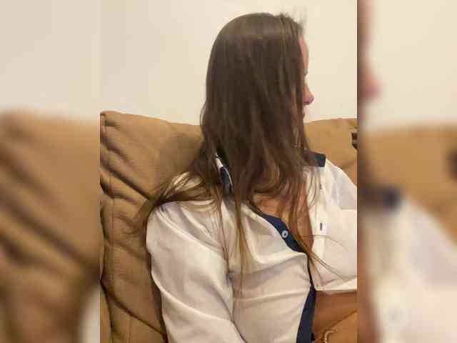 Miss_Milka webcam