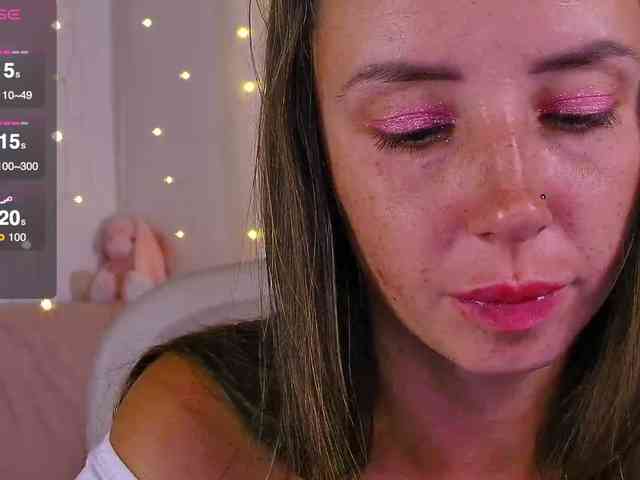 Miss_Milka webcam