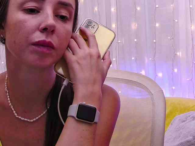 Miss_Milka webcam