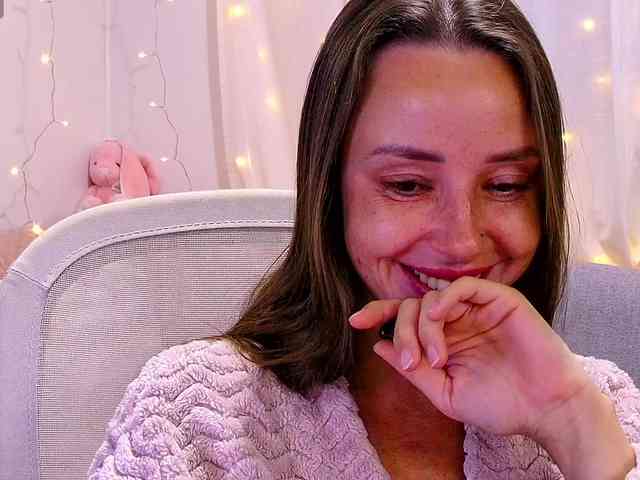 Miss_Milka webcam