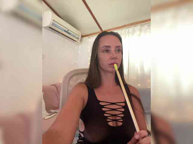 Miss_Milka webcam