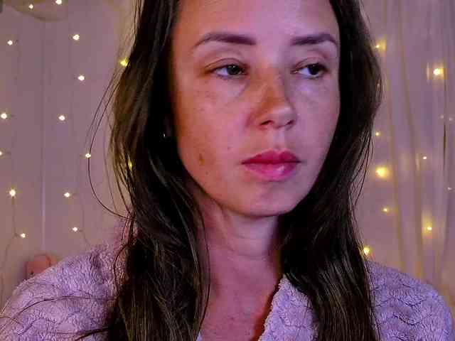Miss_Milka webcam