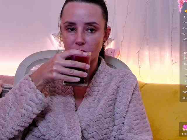 Miss_Milka webcam