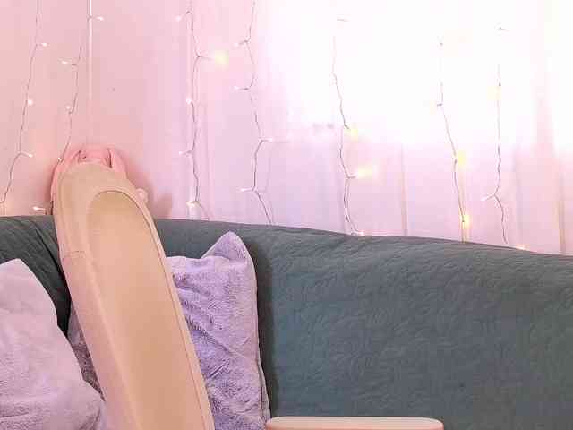 Miss_Milka webcam