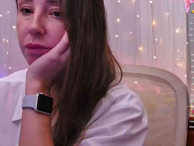 Miss_Milka webcam