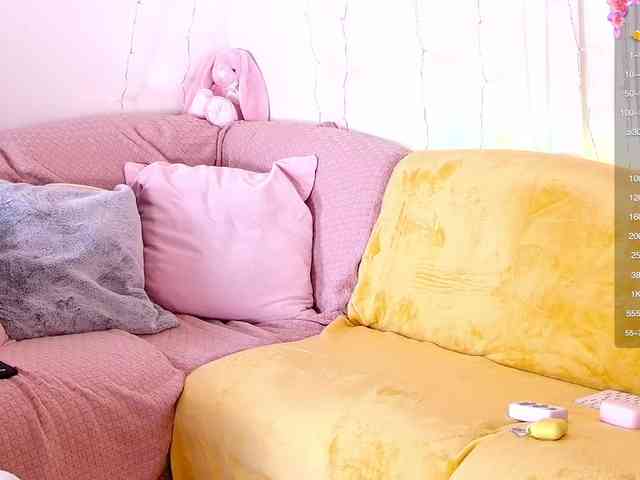 Miss_Milka webcam
