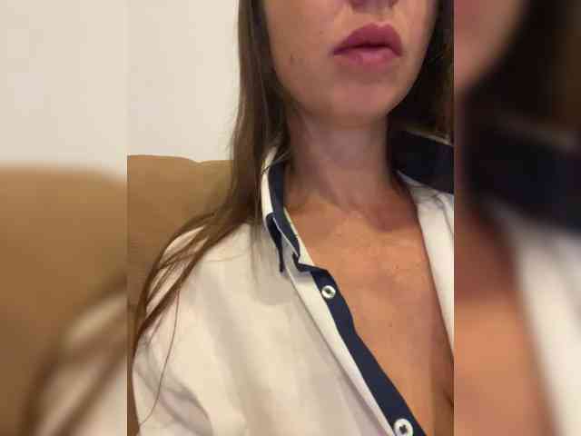 Miss_Milka webcam