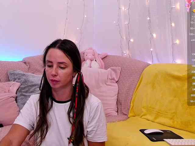 Miss_Milka webcam