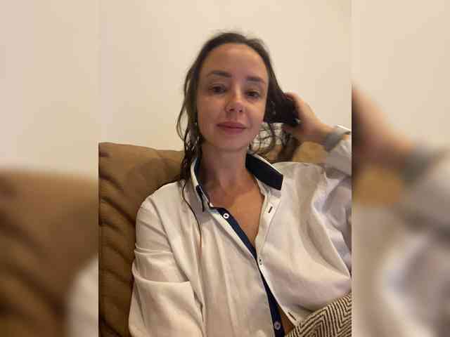 Miss_Milka webcam