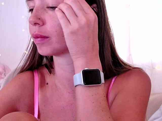Miss_Milka webcam