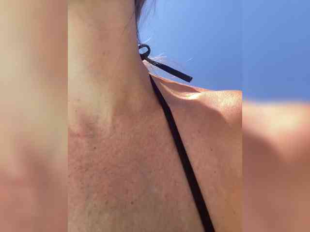Miss_Milka webcam