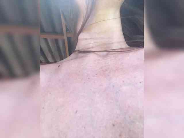 Miss_Milka webcam