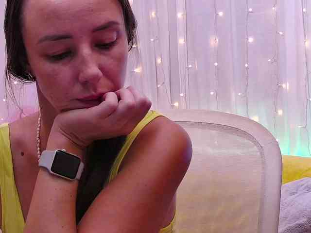 Miss_Milka webcam