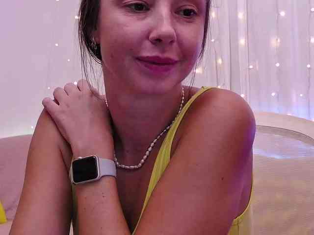 Miss_Milka webcam