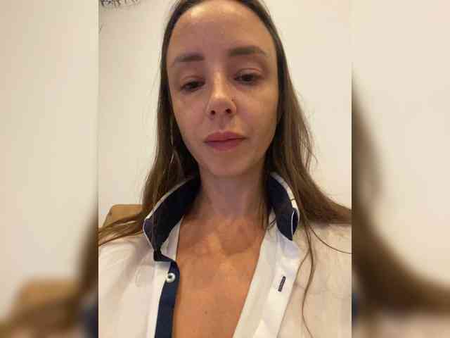 Miss_Milka webcam