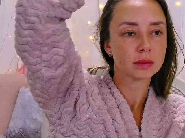 Miss_Milka webcam
