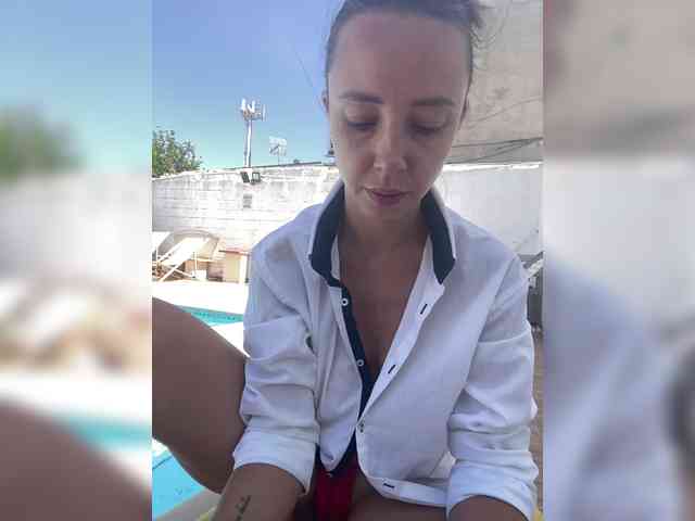 Miss_Milka webcam
